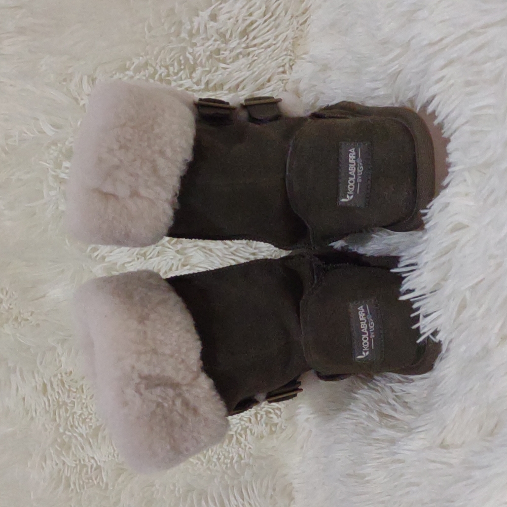 Ugg Koolaburra Size 8 Hunter Green Boot. - image 6